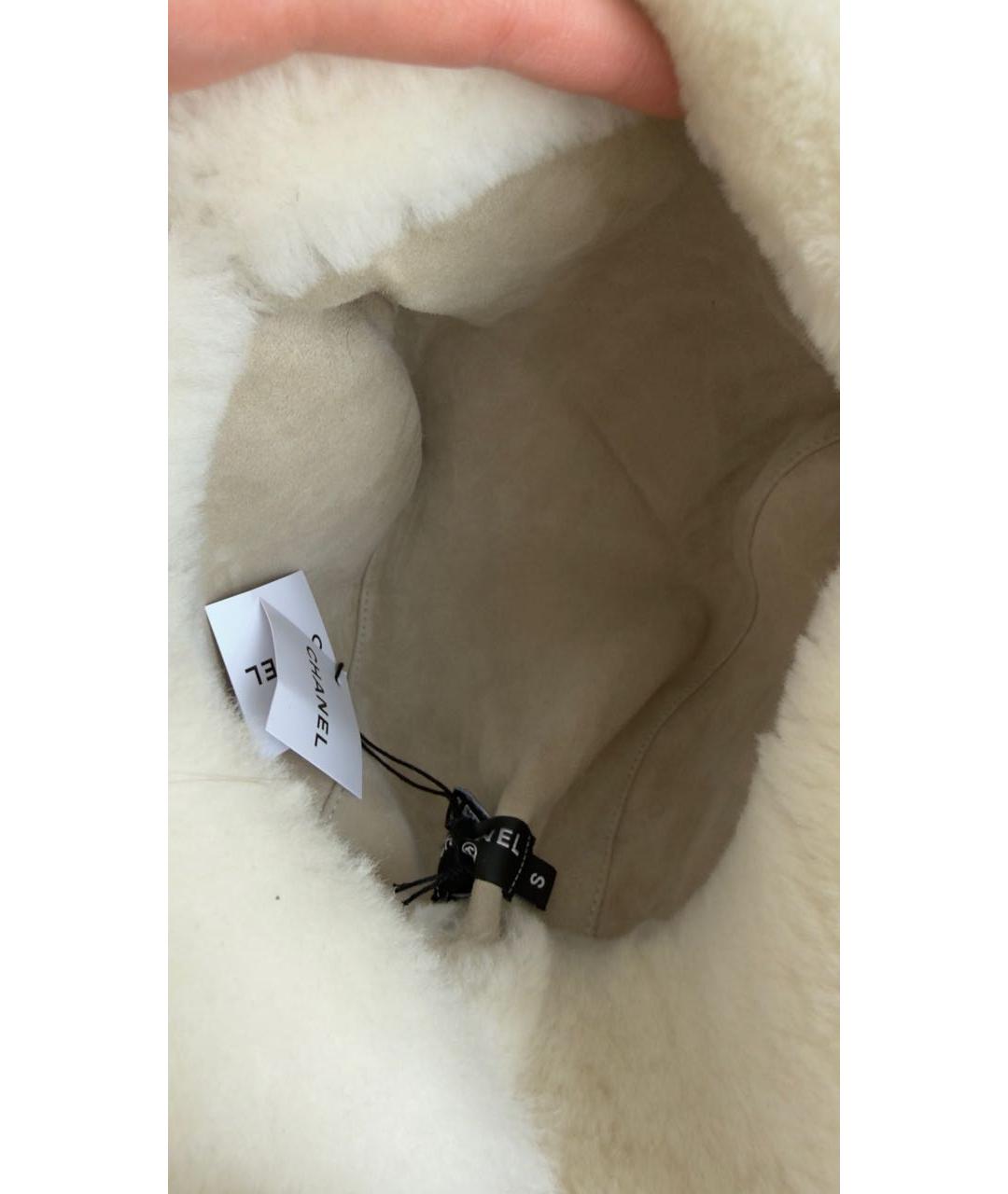 CHANEL Белая шерстяная шапка, фото 6