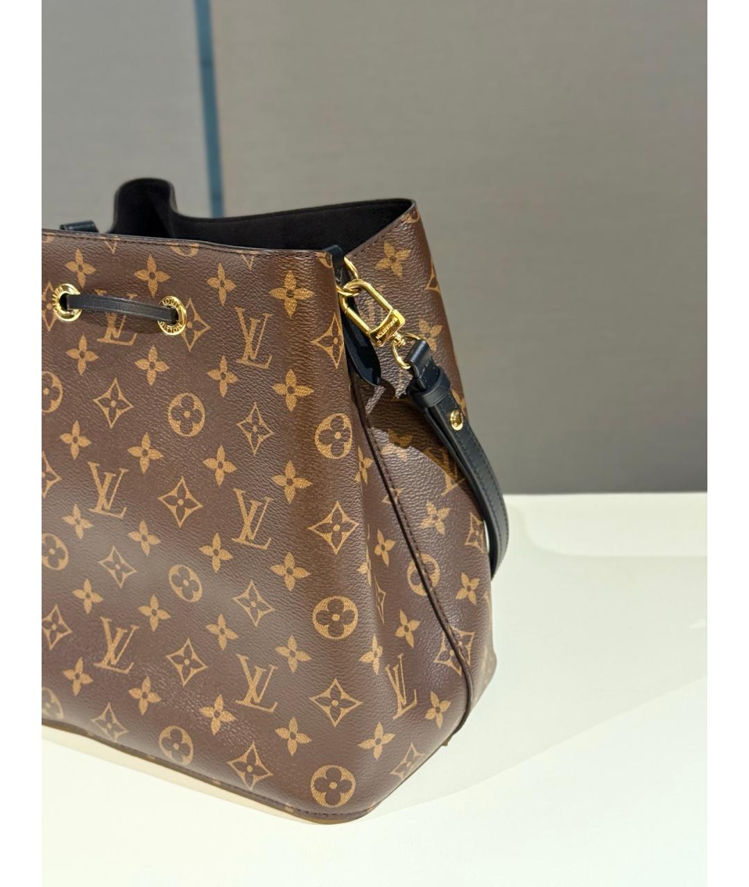 LOUIS VUITTON Коричневая сумка через плечо, фото 5