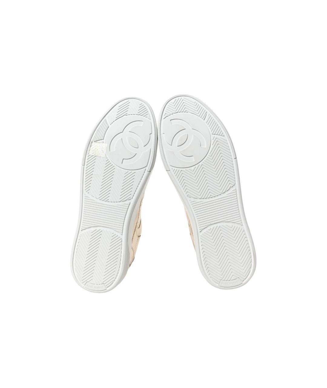 CHANEL Золотые кожаные кроссовки, фото 5