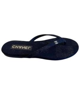 CHANEL Шлепанцы
