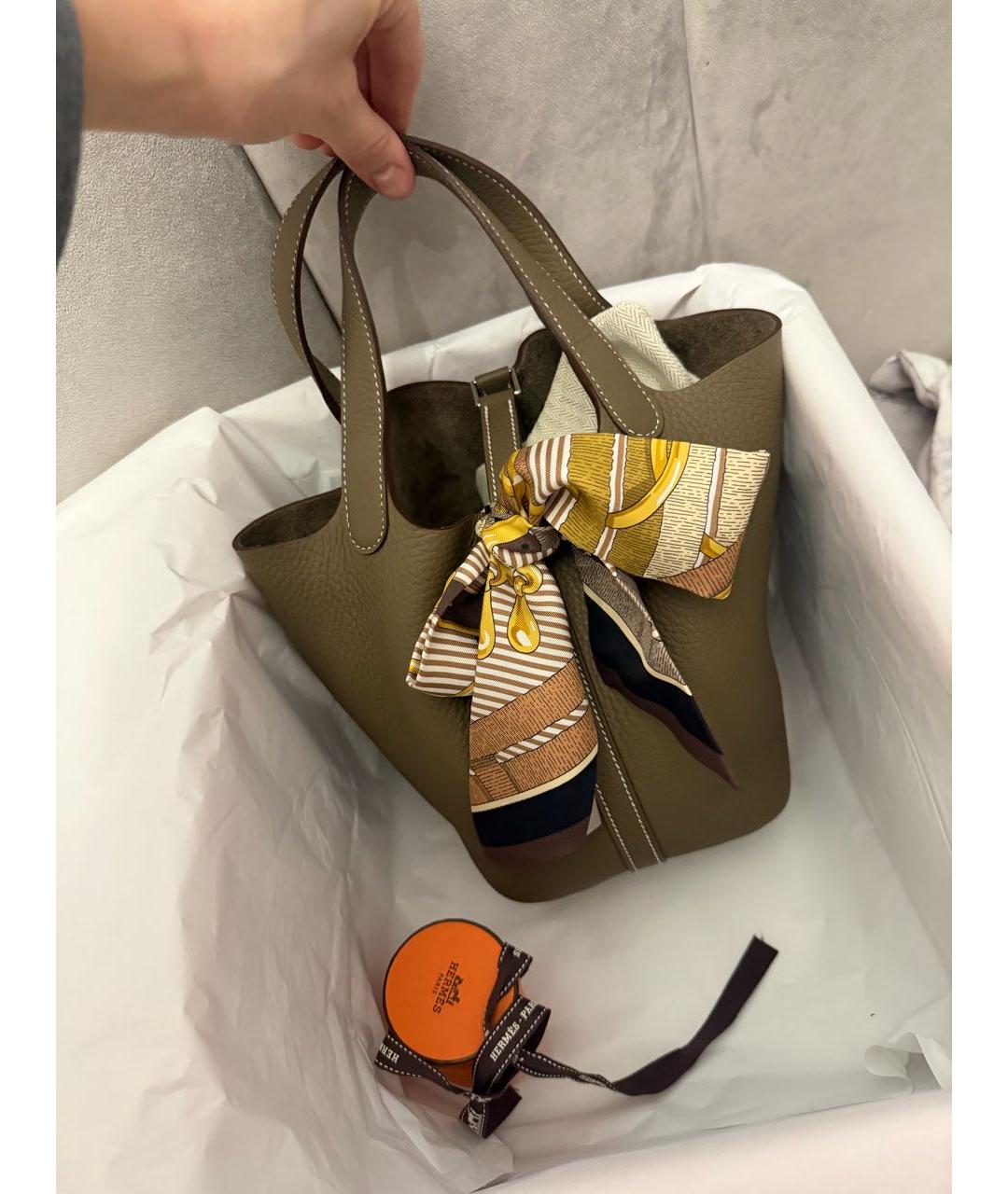 HERMES Серая кожаная сумка с короткими ручками, фото 4