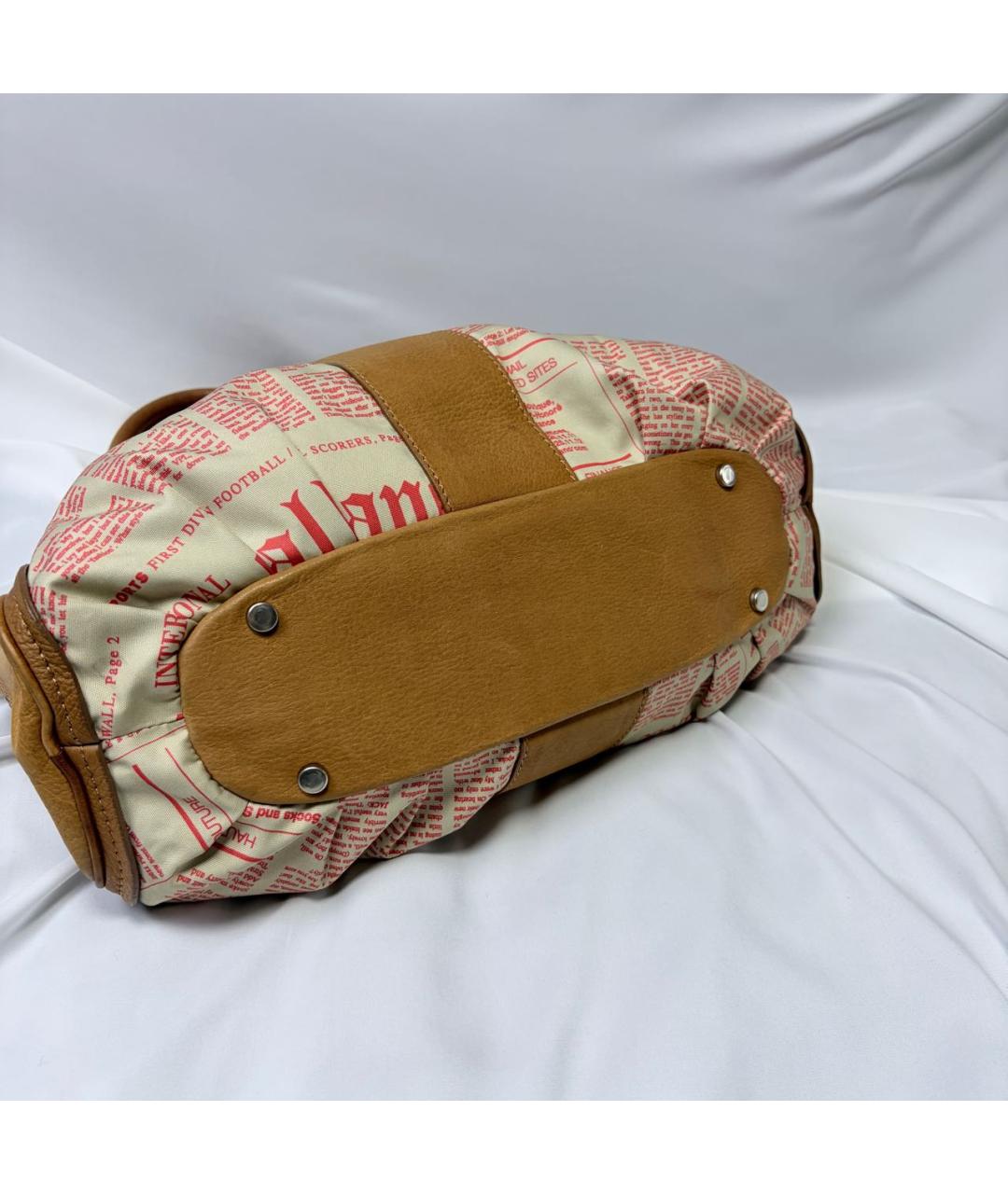 JOHN GALLIANO Бежевая кожаная сумка с короткими ручками, фото 6