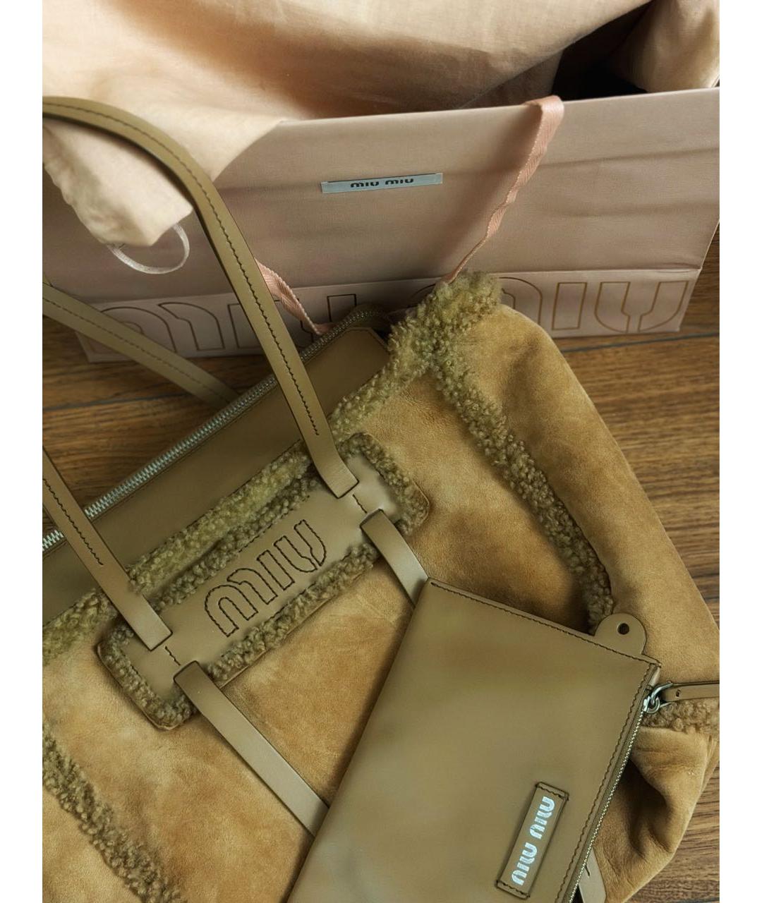 MIU MIU Коричневая замшевая сумка тоут, фото 5