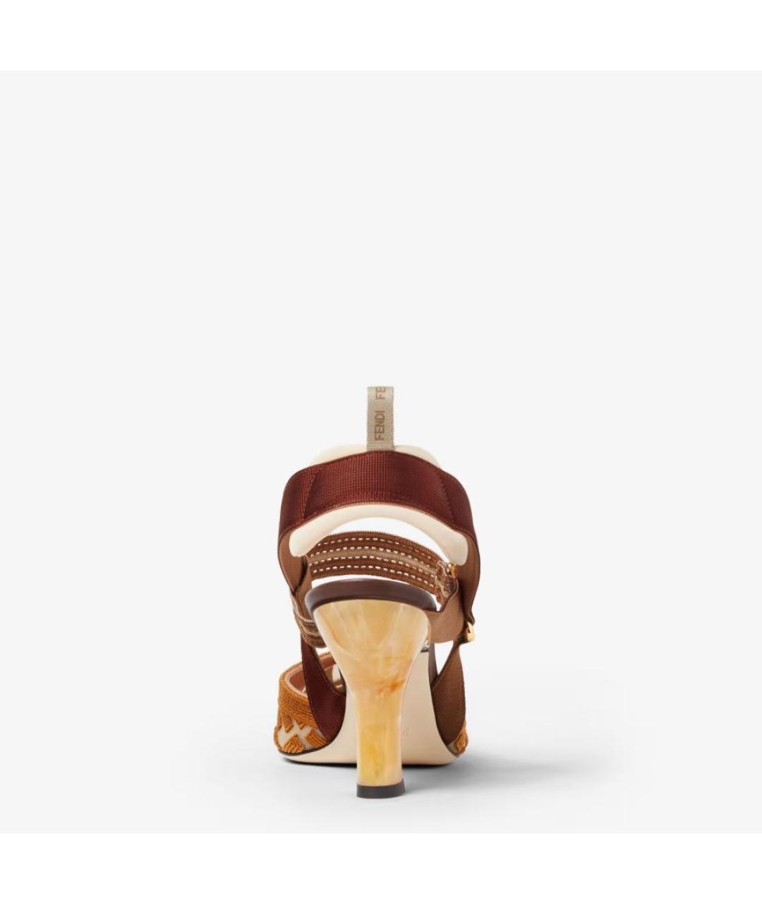 FENDI Коричневые текстильные туфли, фото 3