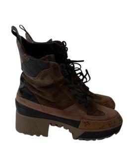 LOUIS VUITTON Ботинки