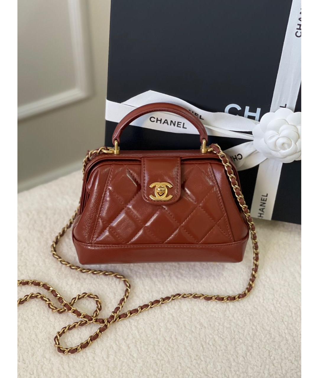 CHANEL Коричневая кожаная сумка с короткими ручками, фото 2