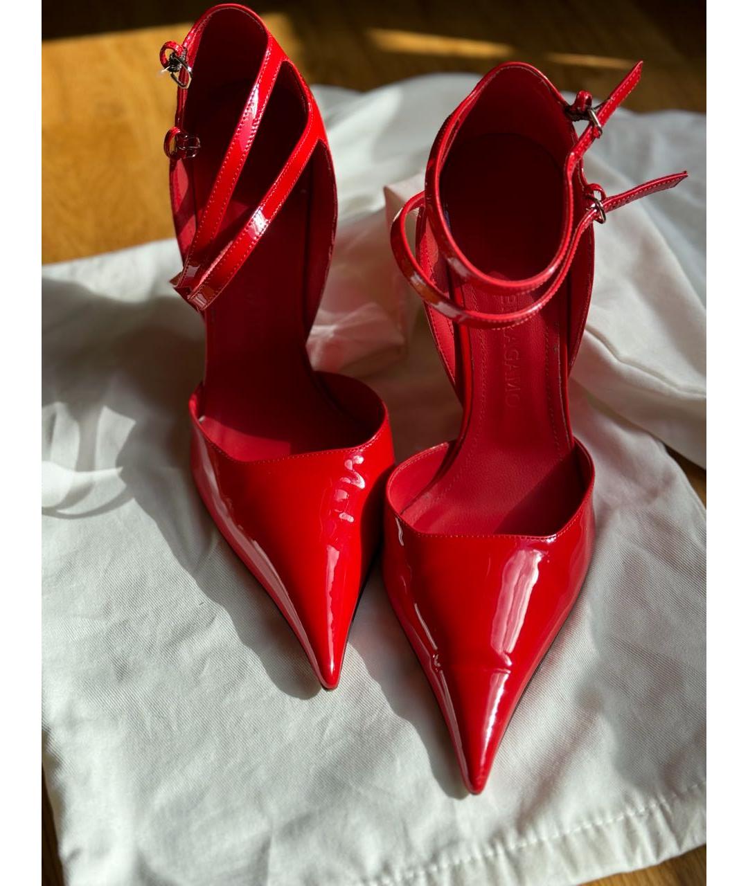 FERRAGAMO Красные туфли из лакированной кожи, фото 2