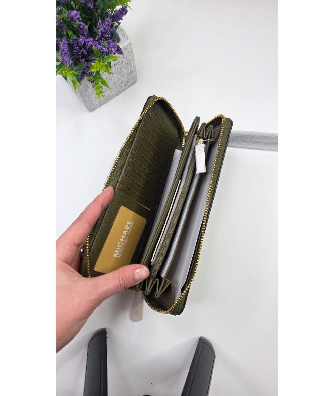 MICHAEL KORS Хаки кожаный кошелек, фото 3