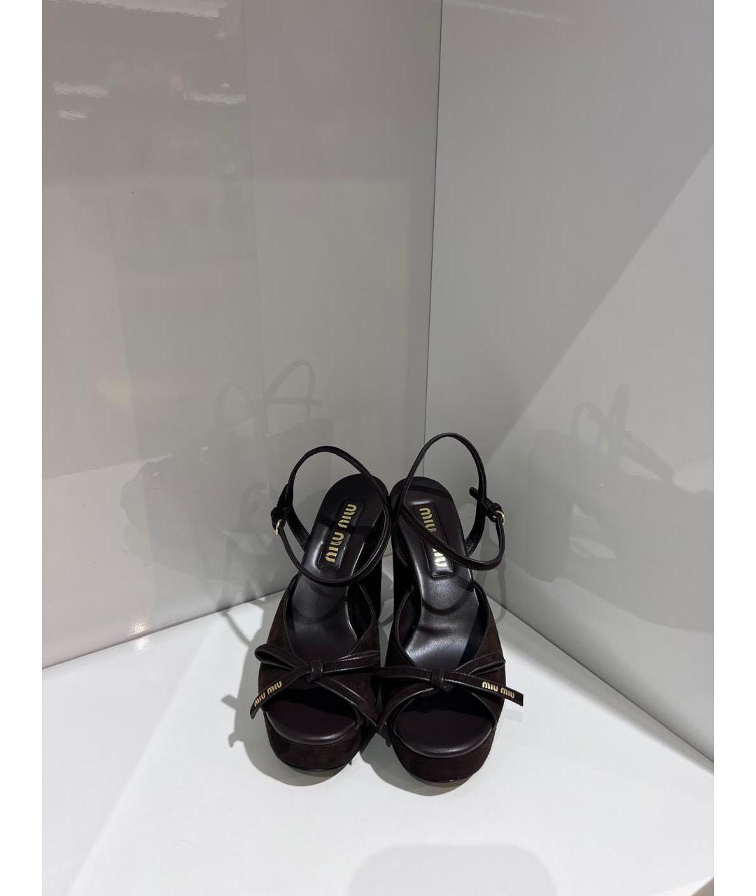 MIU MIU Коричневые босоножки, фото 3