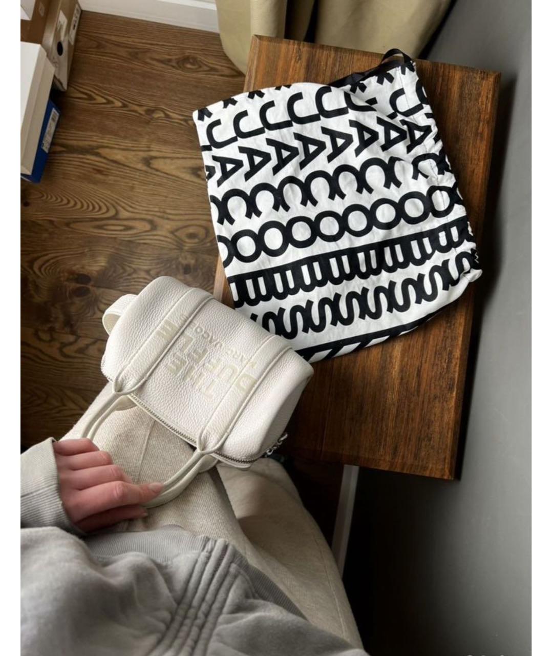 MARC JACOBS Белая кожаная сумка с короткими ручками, фото 8