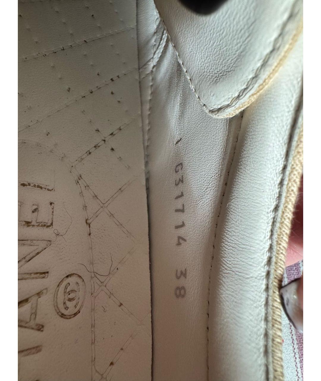 CHANEL Белые кожаные слипоны, фото 4