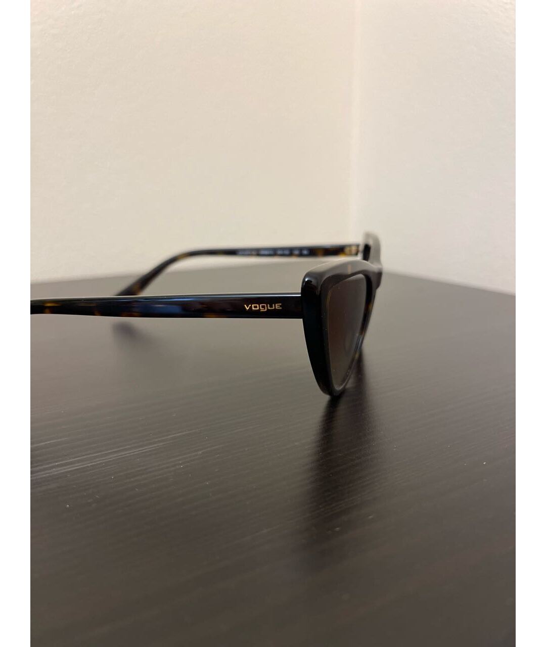 VOGUE EYEWEAR Коричневые пластиковые солнцезащитные очки, фото 4