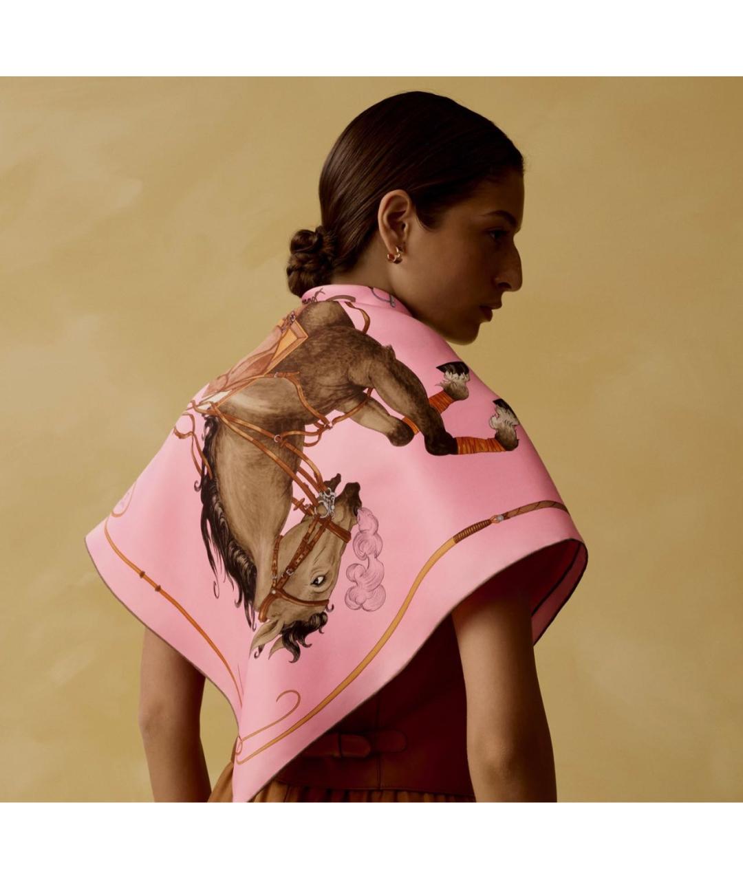 HERMES Розовый шелковый платок, фото 3