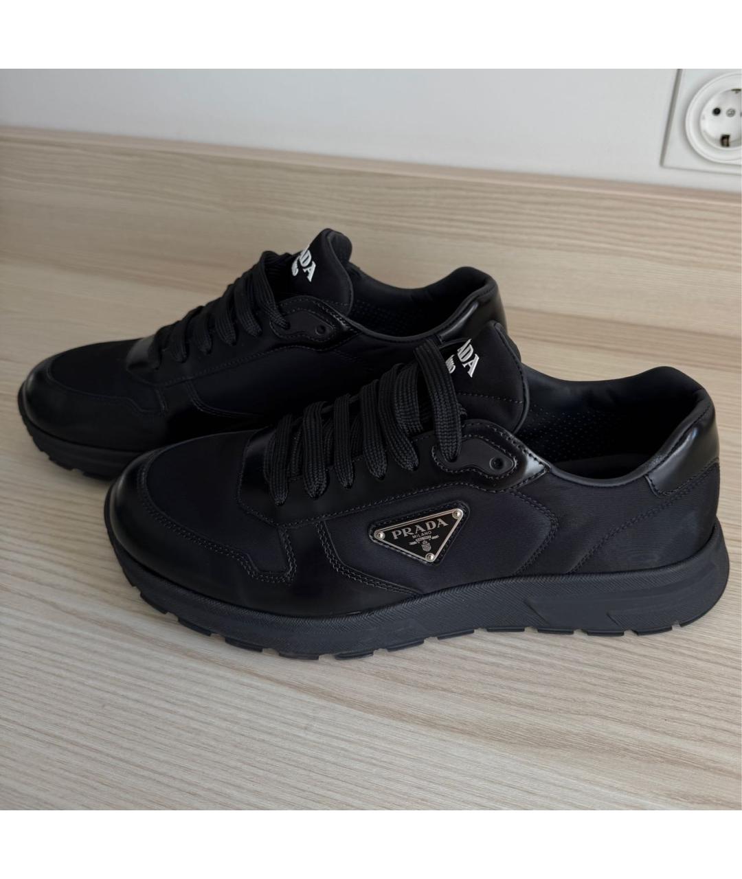PRADA Черные синтетические низкие кроссовки / кеды, фото 5