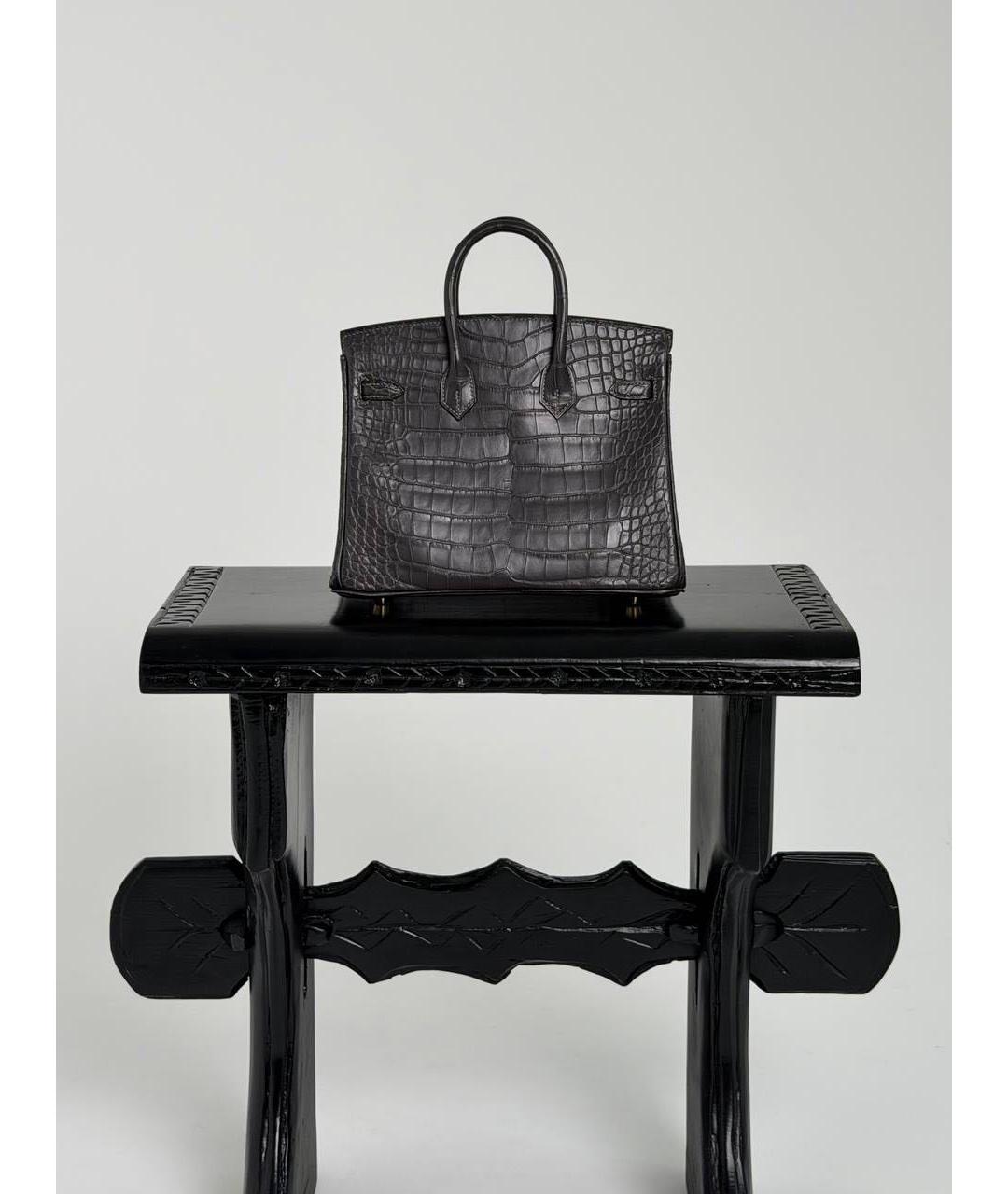 HERMES Антрацитовая сумка с короткими ручками из экзотической кожи, фото 3