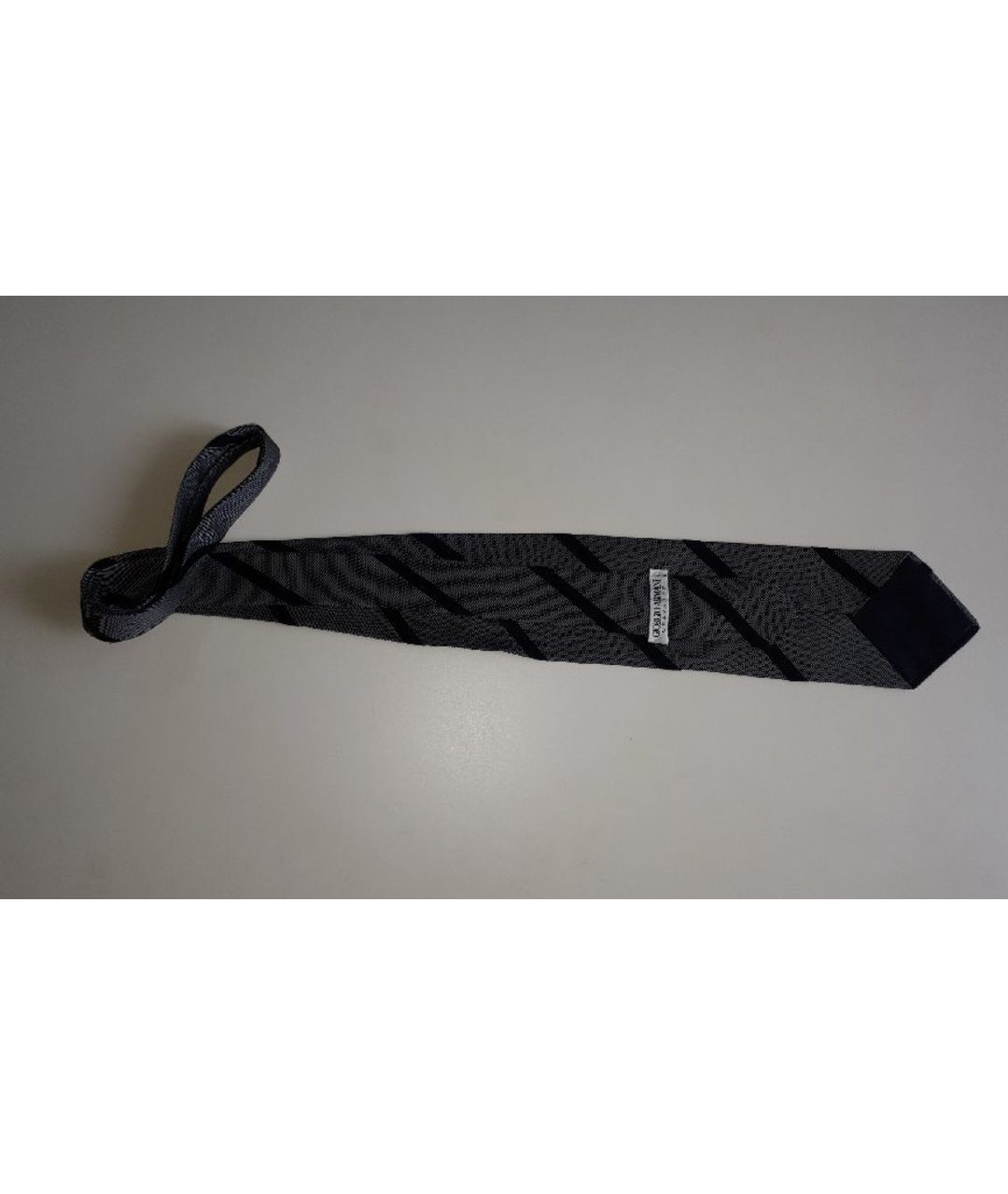 GIORGIO ARMANI Серый шелковый галстук, фото 3