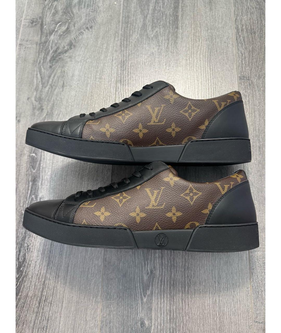 LOUIS VUITTON Коричневые низкие кроссовки / кеды, фото 9