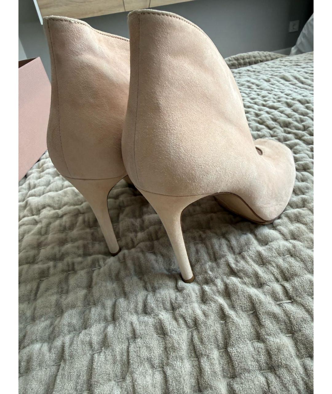 GIANVITO ROSSI Розовые замшевые ботильоны, фото 2