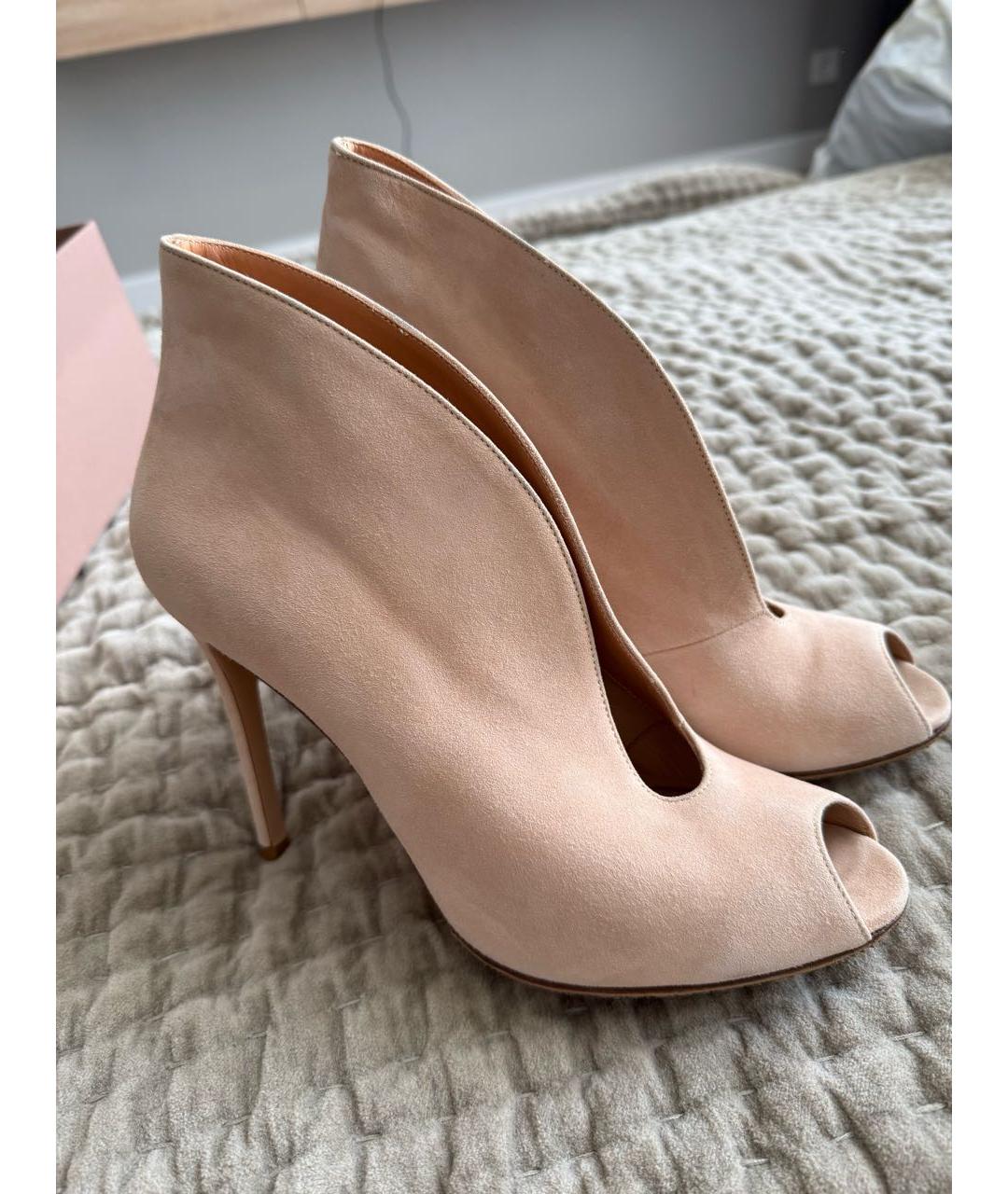 GIANVITO ROSSI Розовые замшевые ботильоны, фото 4