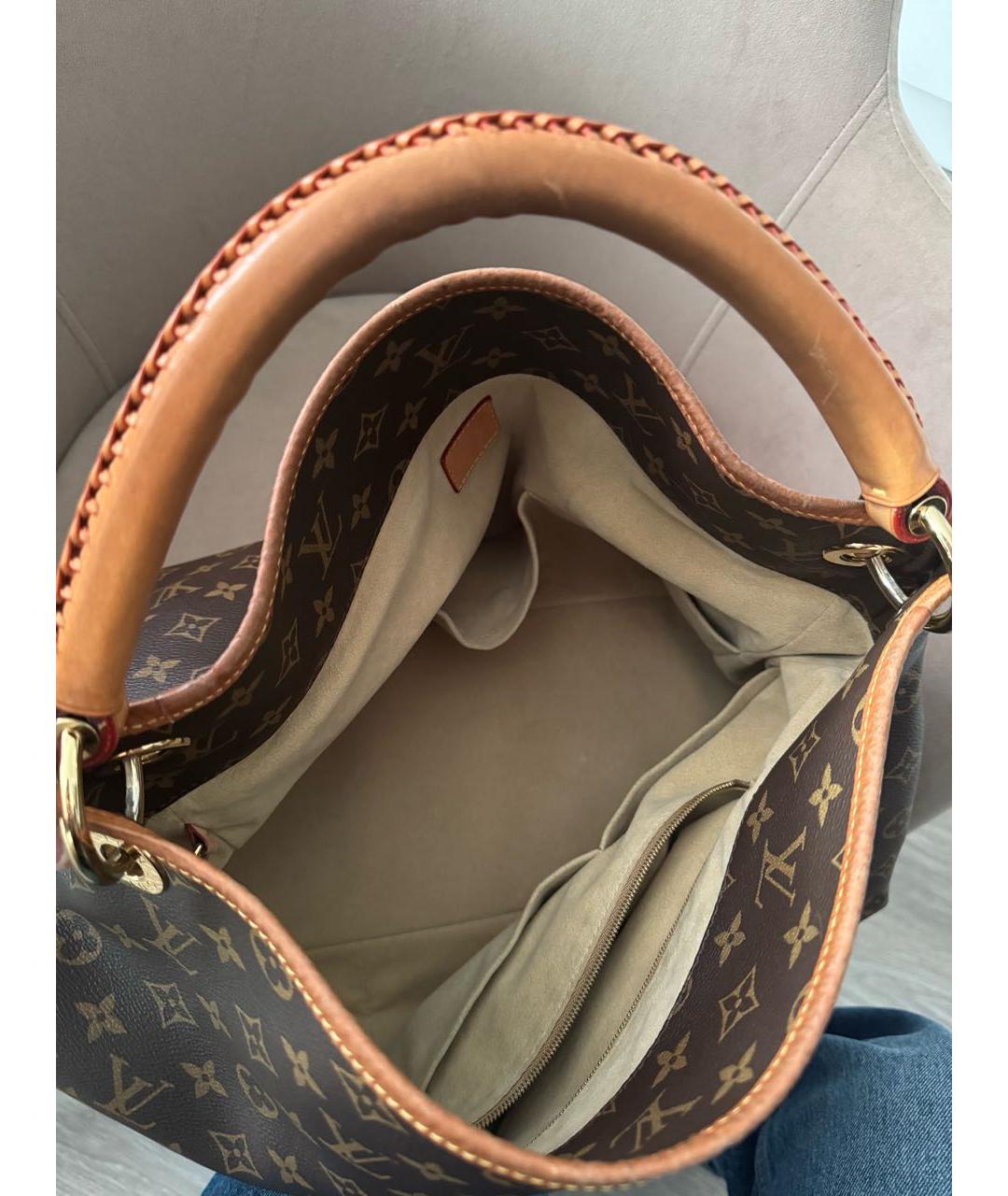 LOUIS VUITTON Коричневая сумка с короткими ручками, фото 4