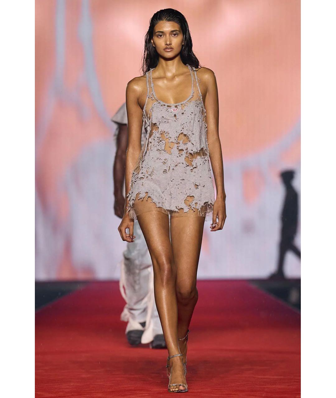 DIESEL Серое сетчатое коктейльное платье, фото 2