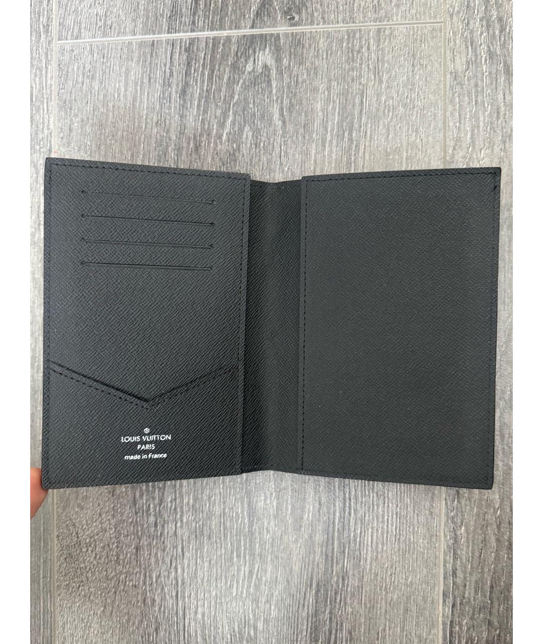 LOUIS VUITTON Черный кардхолдер, фото 6