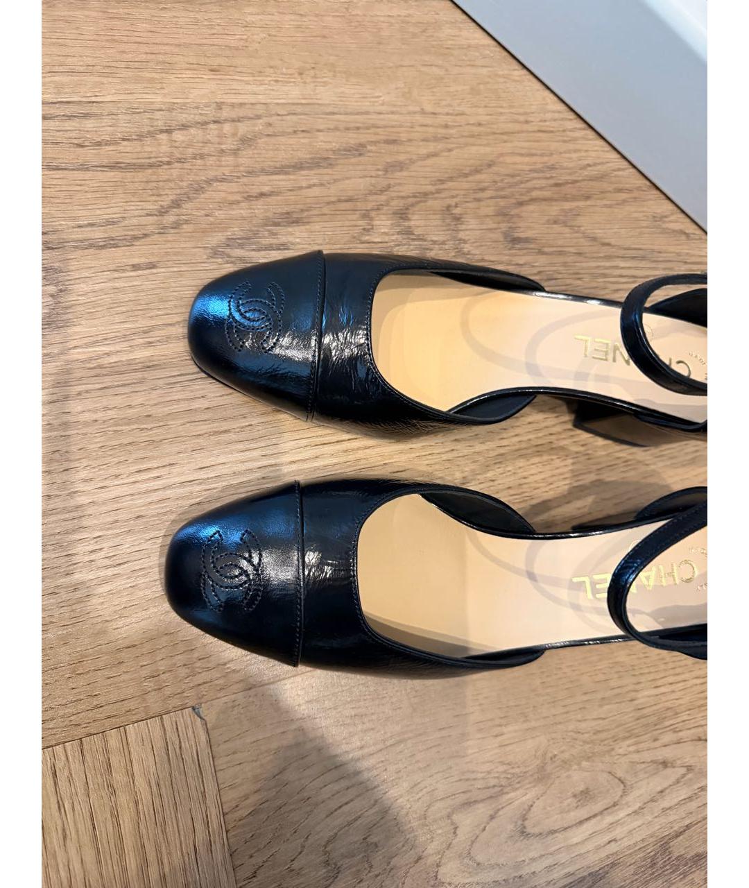 CHANEL Черные туфли из лакированной кожи, фото 6