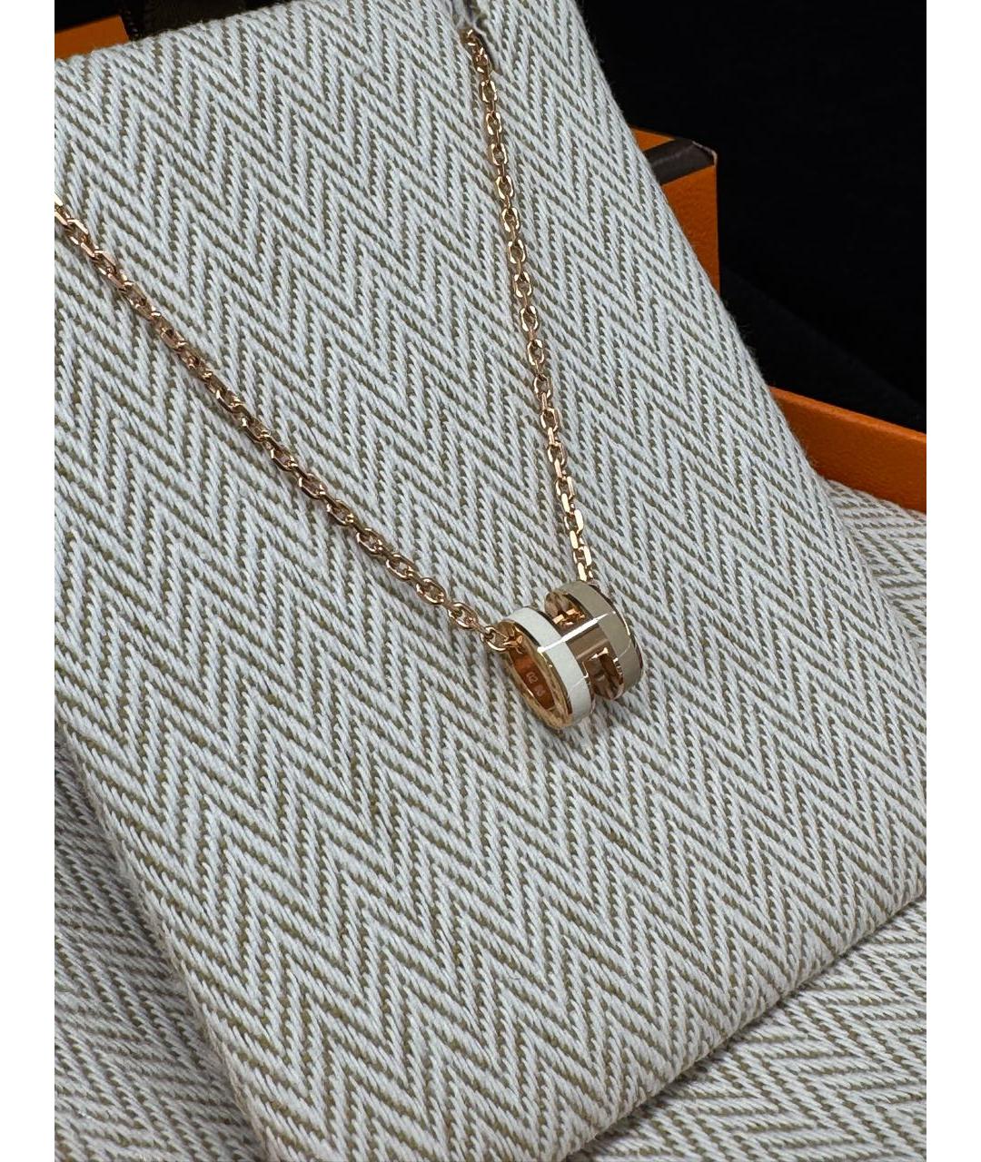 HERMES Золотая металлическая подвеска, фото 4