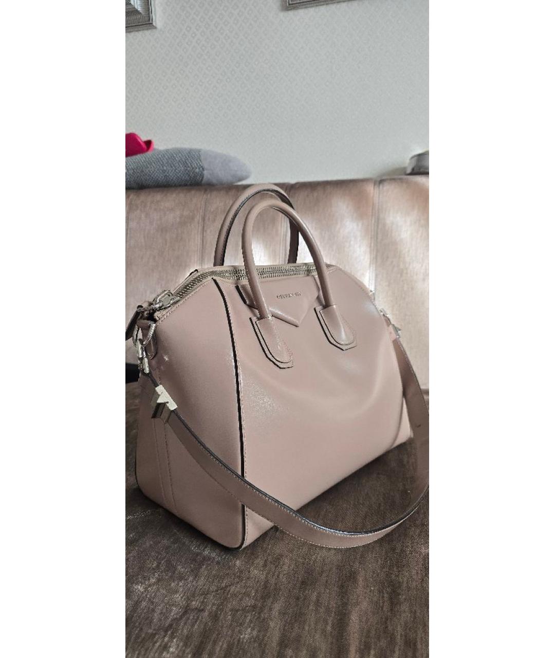 GIVENCHY Бежевая кожаная сумка с короткими ручками, фото 2