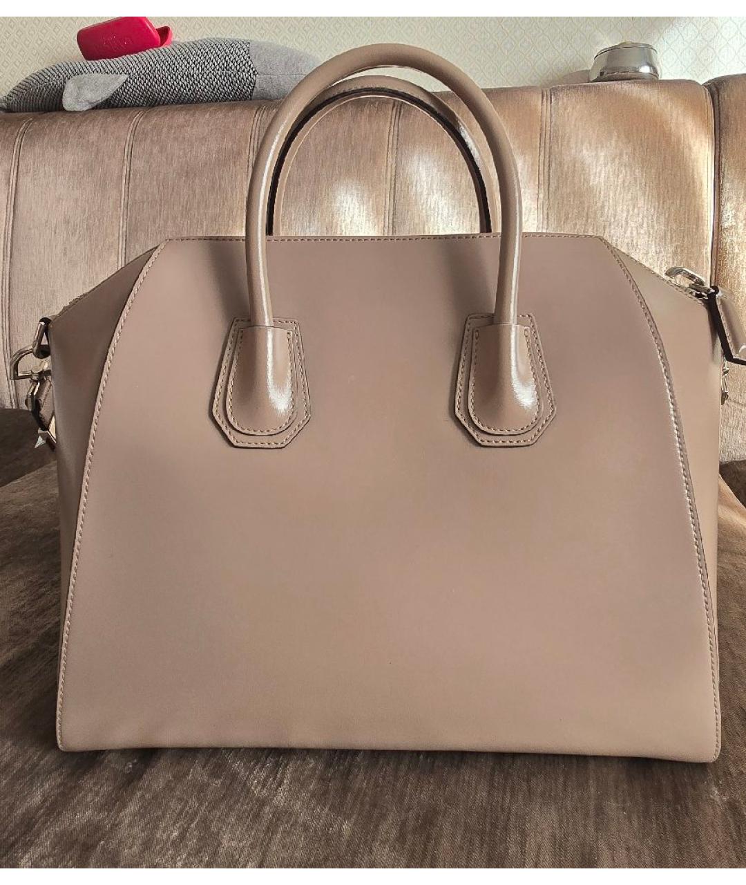 GIVENCHY Бежевая кожаная сумка с короткими ручками, фото 3