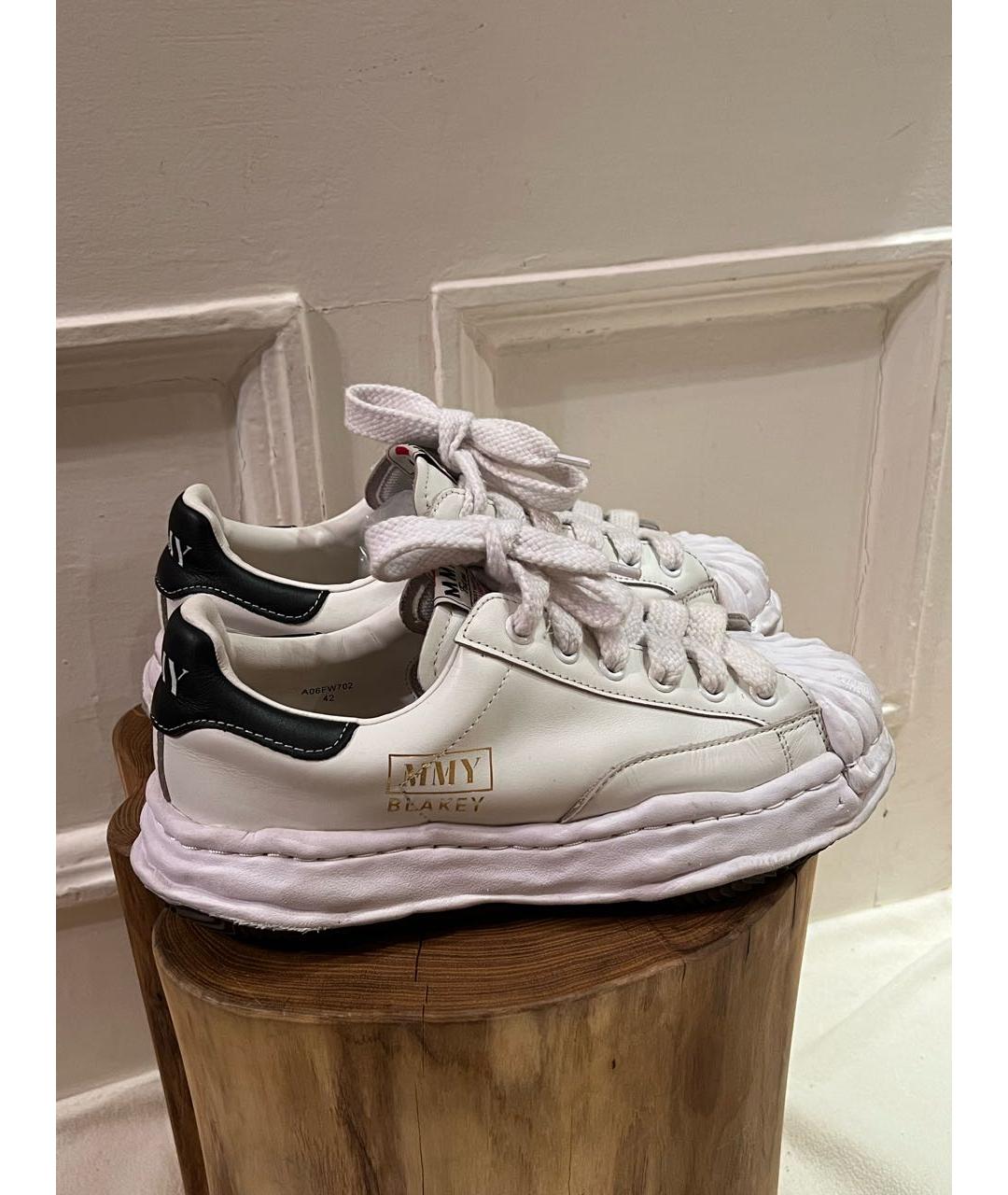 MAISON MIHARA YASUHIRO Белые кожаные низкие кроссовки / кеды, фото 3