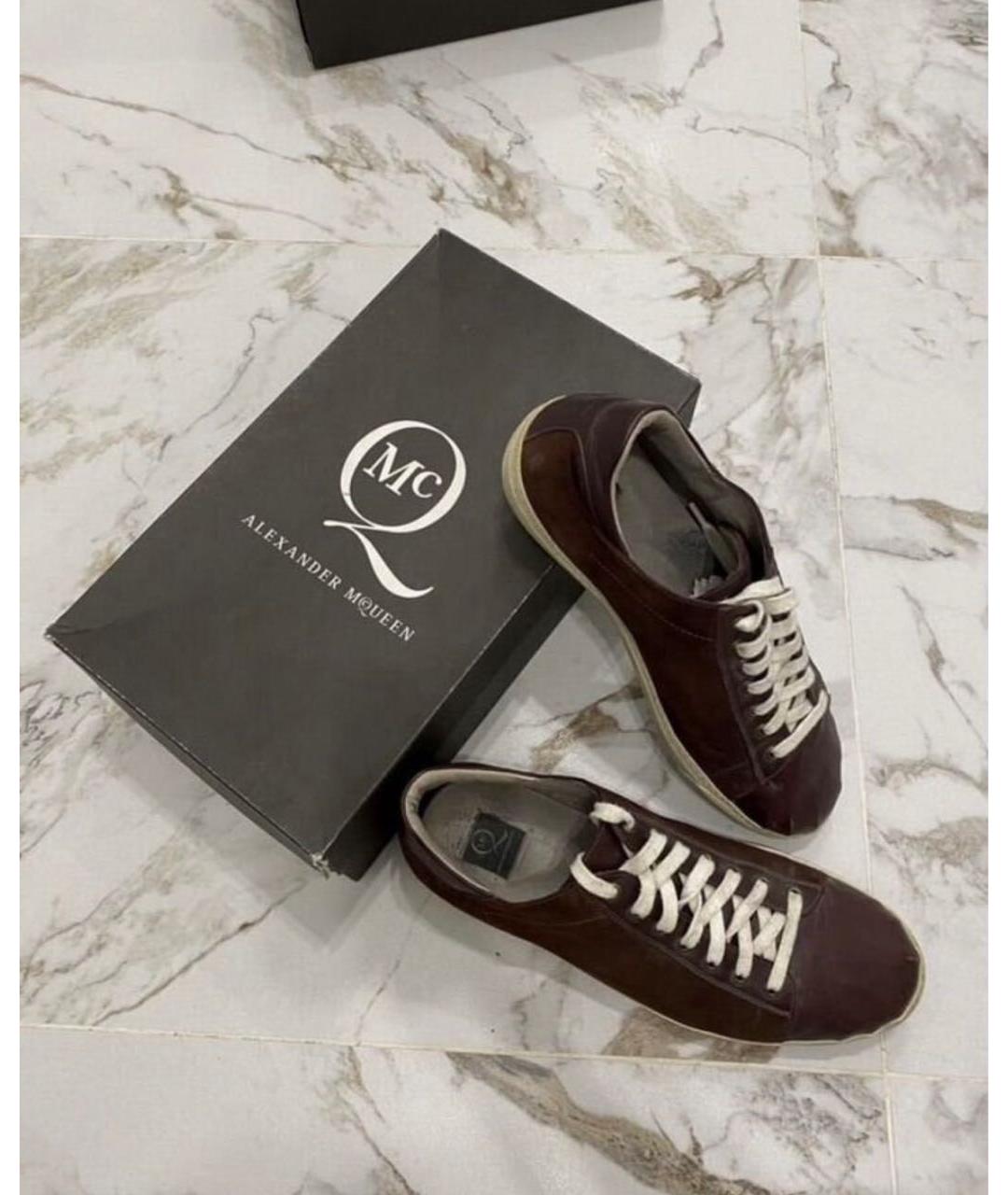 ALEXANDER MCQUEEN Бордовые замшевые низкие кроссовки / кеды, фото 3