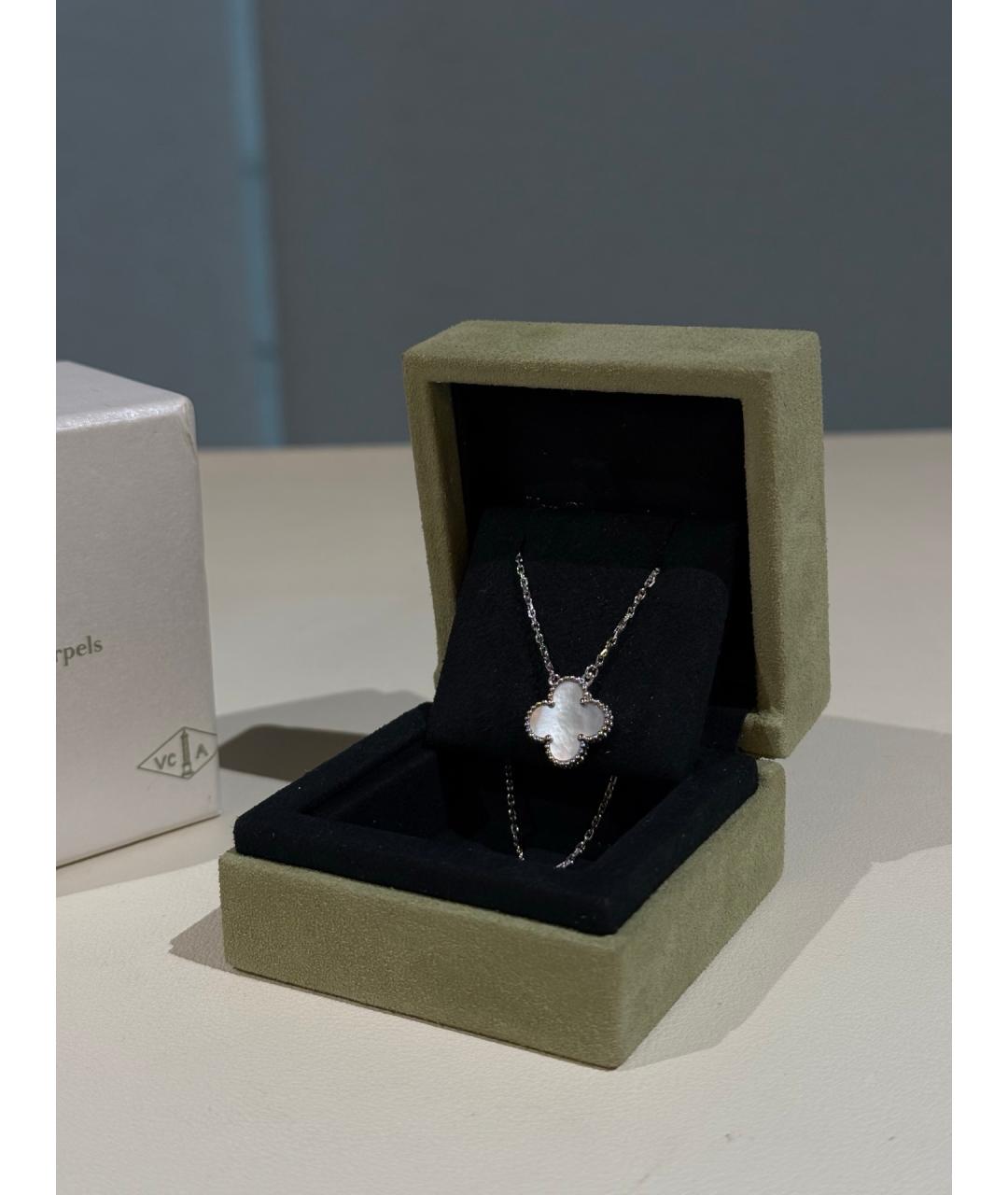 VAN CLEEF & ARPELS Белое колье из белого золота, фото 4