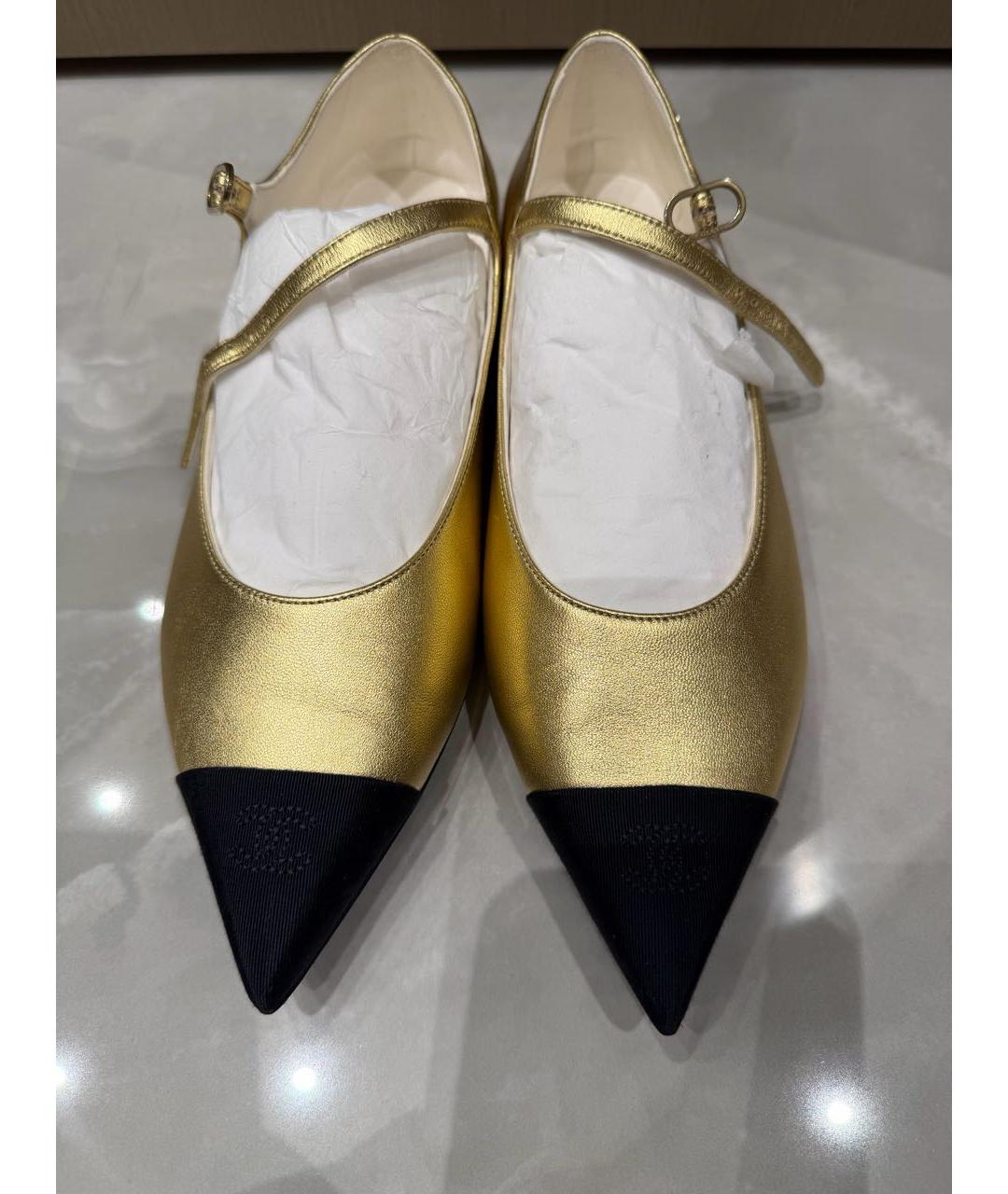CHANEL Золотые кожаные балетки, фото 4