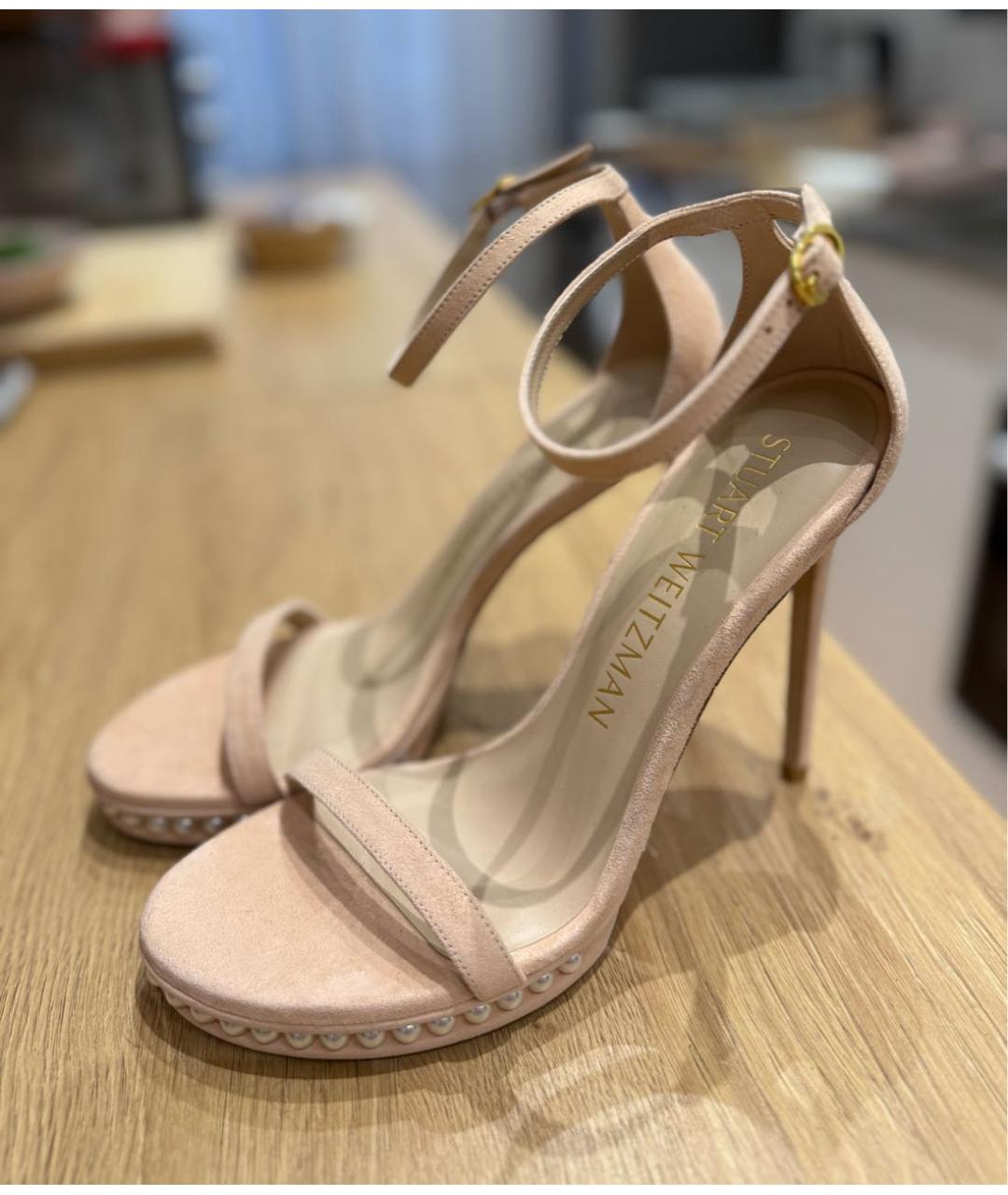 STUART WEITZMAN Бежевые замшевые босоножки, фото 5