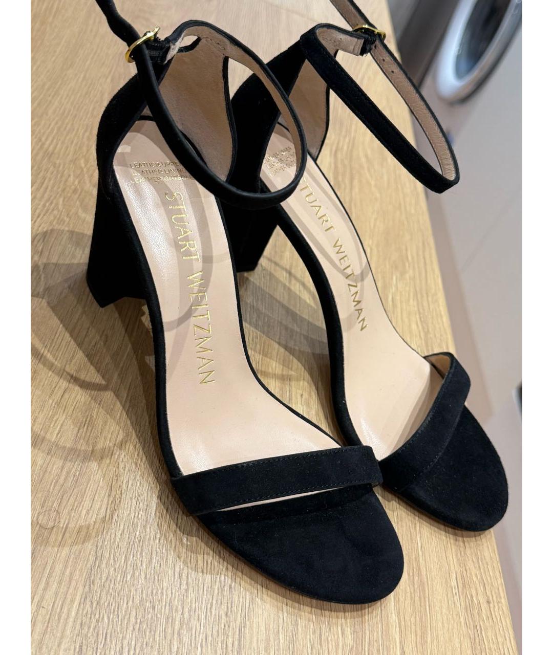 STUART WEITZMAN Черные замшевые босоножки, фото 4