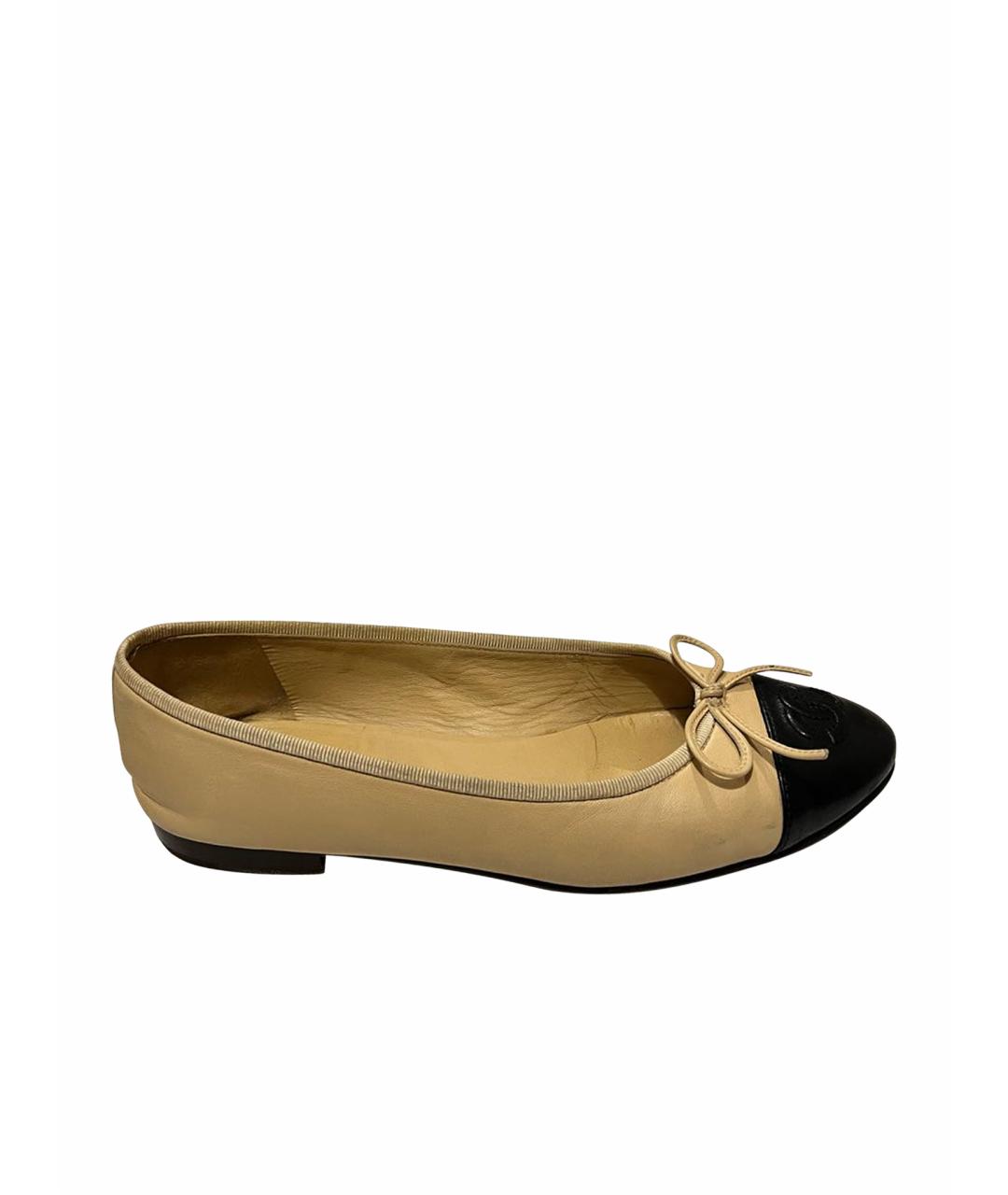 CHANEL Бежевые кожаные балетки, фото 8