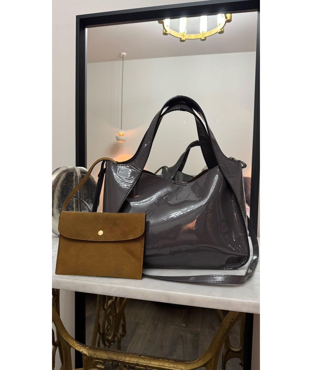 STELLA MCCARTNEY Серая сумка тоут из лакированной кожи, фото 5