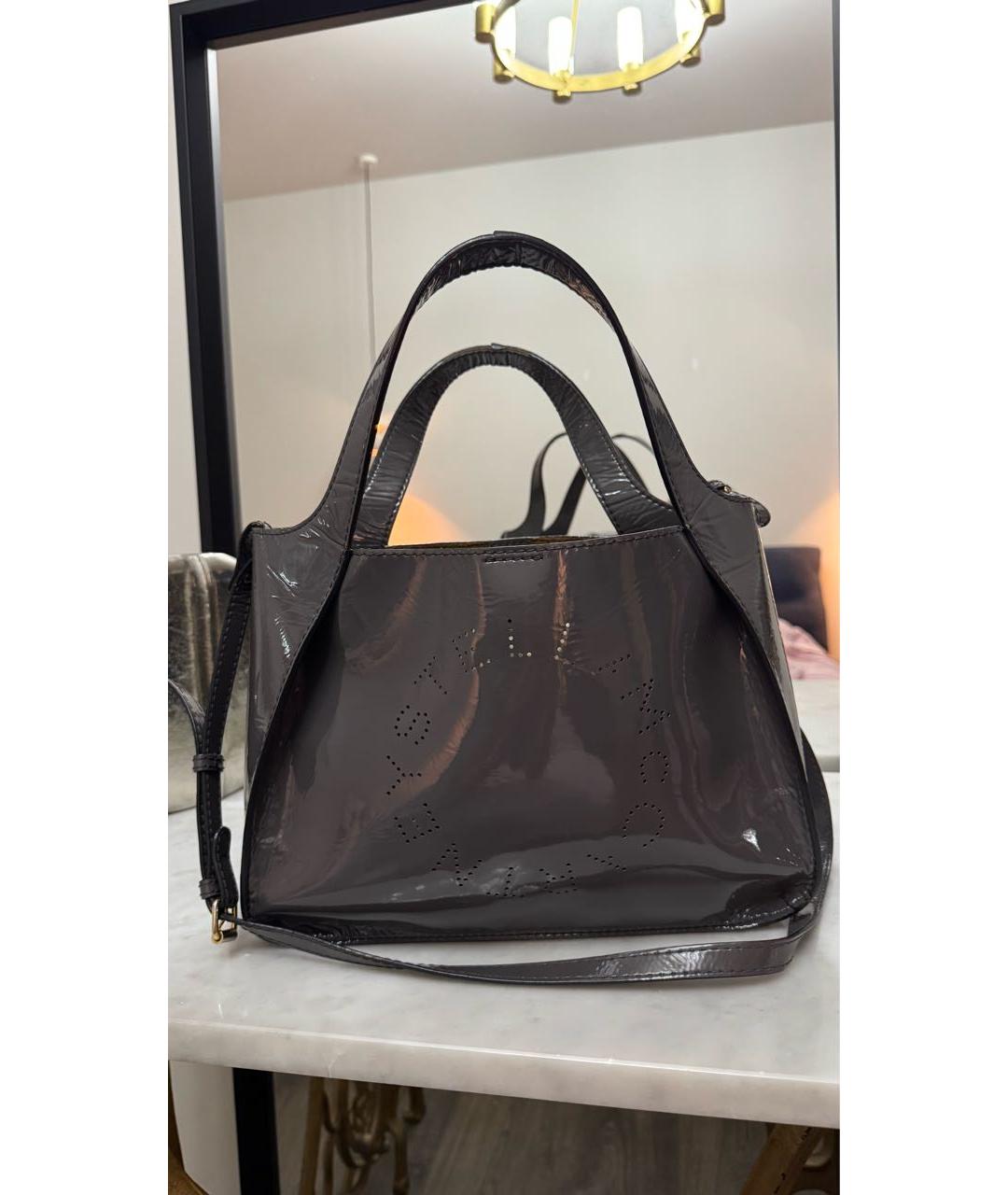 STELLA MCCARTNEY Серая сумка тоут из лакированной кожи, фото 7