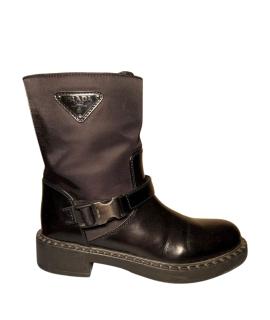 PRADA Ботинки