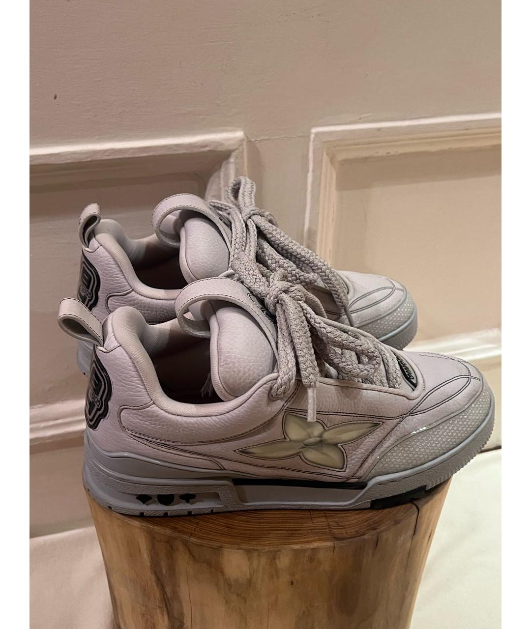 LOUIS VUITTON Серые кожаные низкие кроссовки / кеды, фото 3