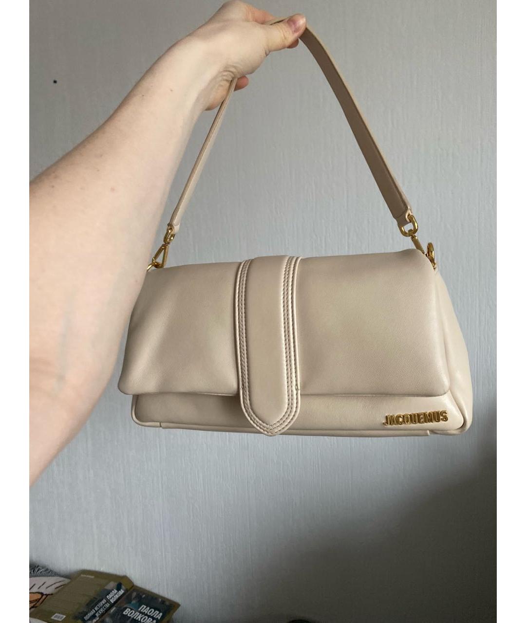 JACQUEMUS Бежевая кожаная сумка с короткими ручками, фото 3