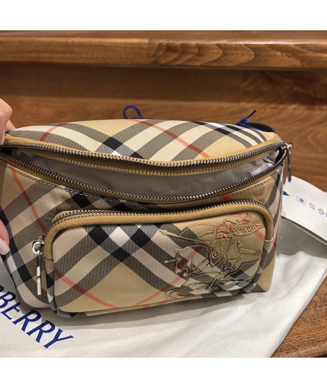 BURBERRY Бежевая поясная сумка, фото 2