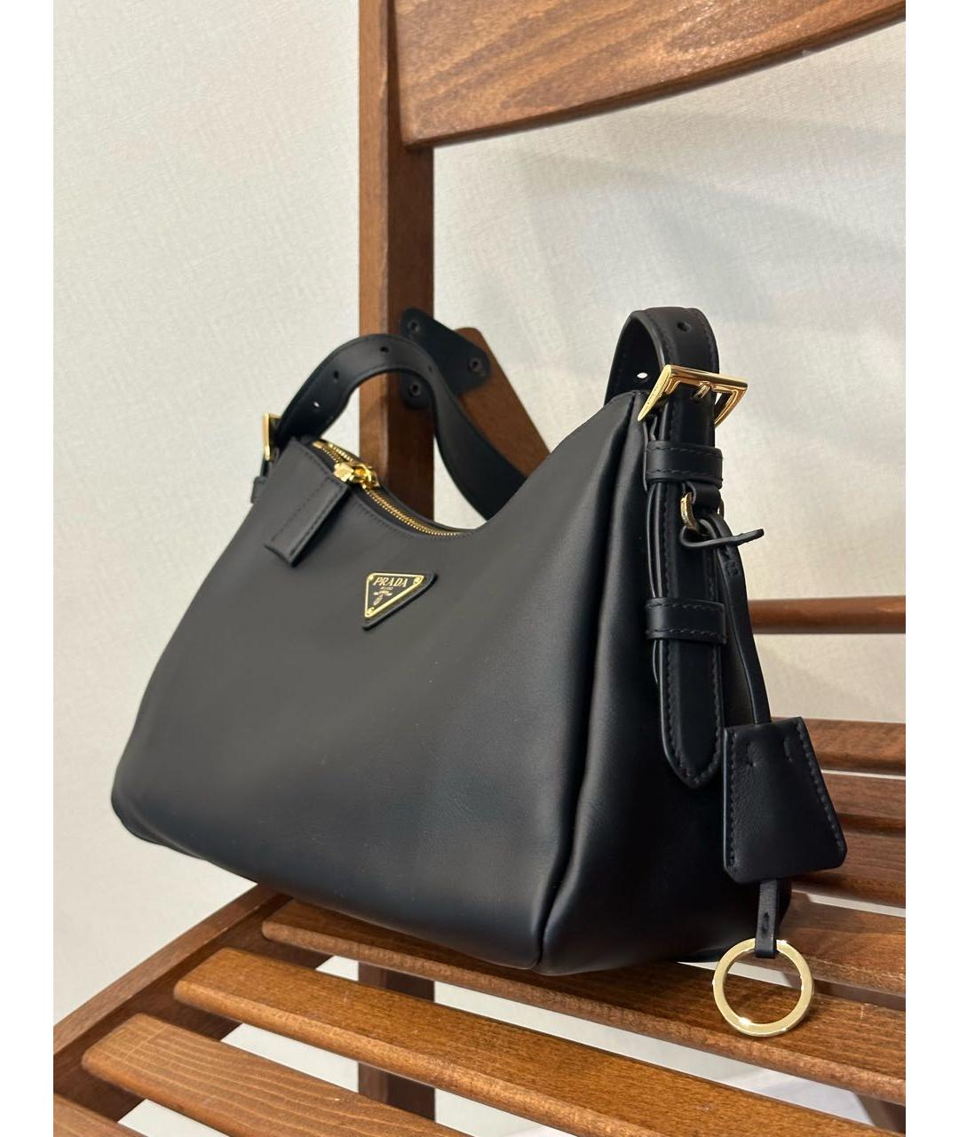 PRADA Черная кожаная сумка через плечо, фото 5