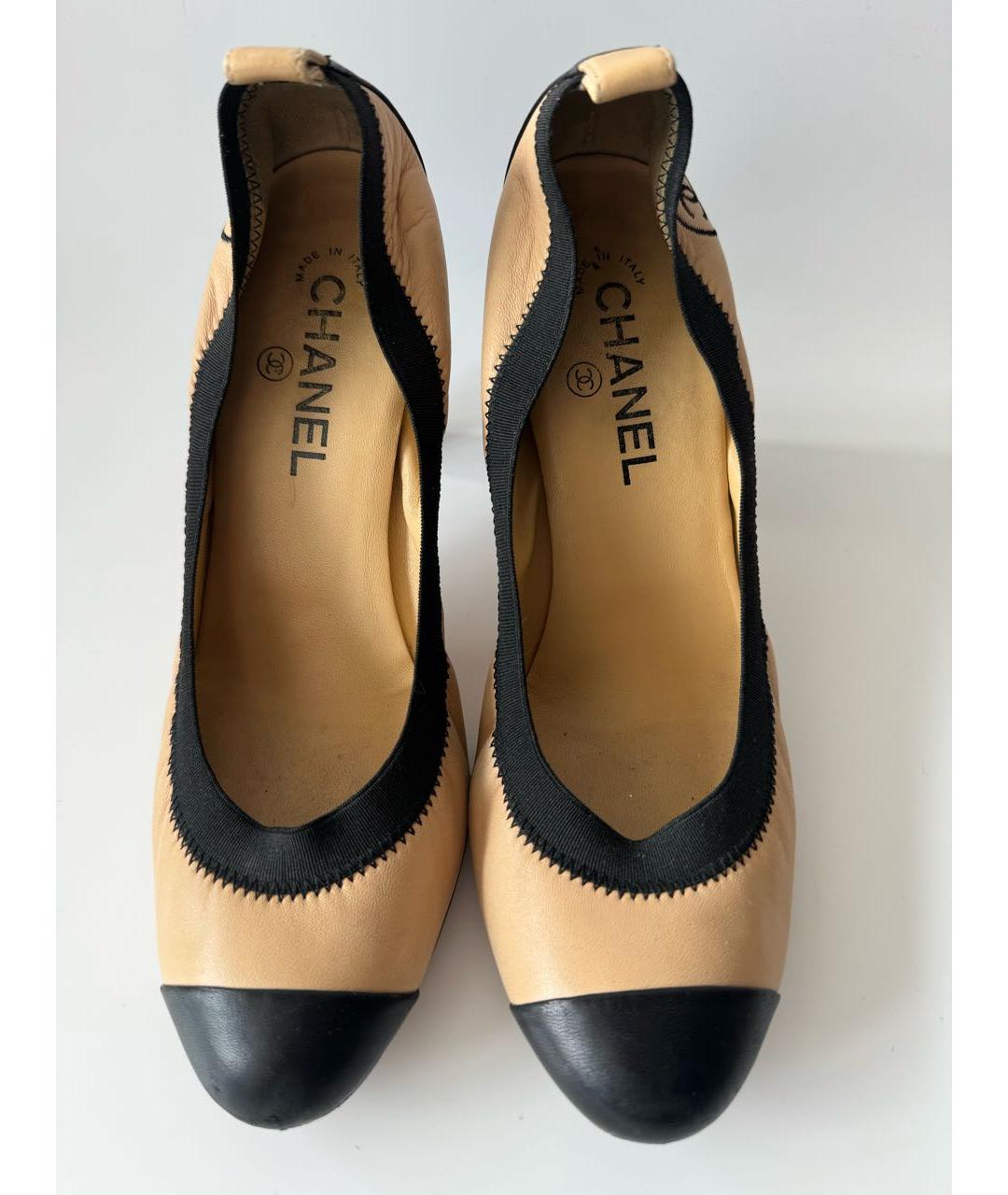 CHANEL Бежевые кожаные туфли, фото 2