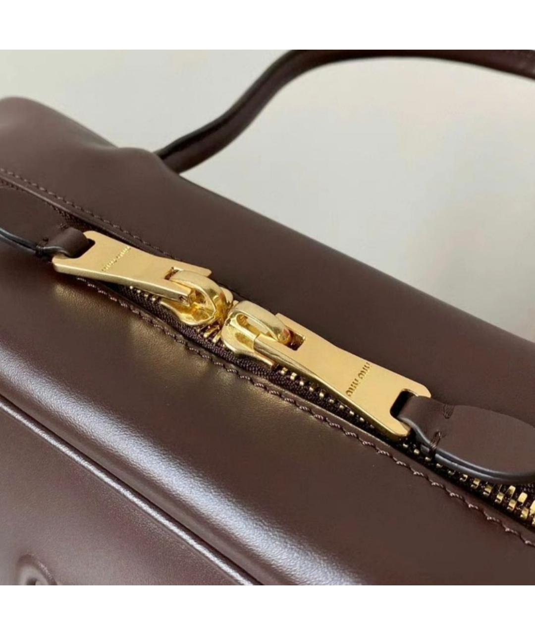 MIU MIU Коричневая кожаная сумка с короткими ручками, фото 8