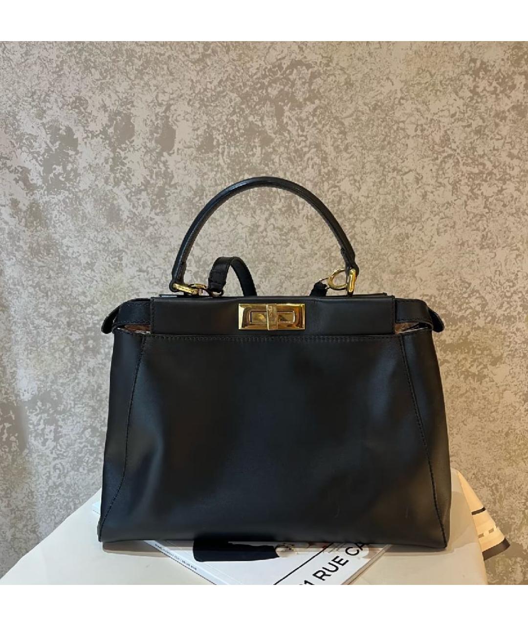 FENDI Черная кожаная сумка с короткими ручками, фото 4