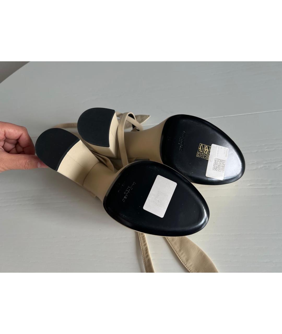 SAINT LAURENT Бежевые кожаные босоножки, фото 4