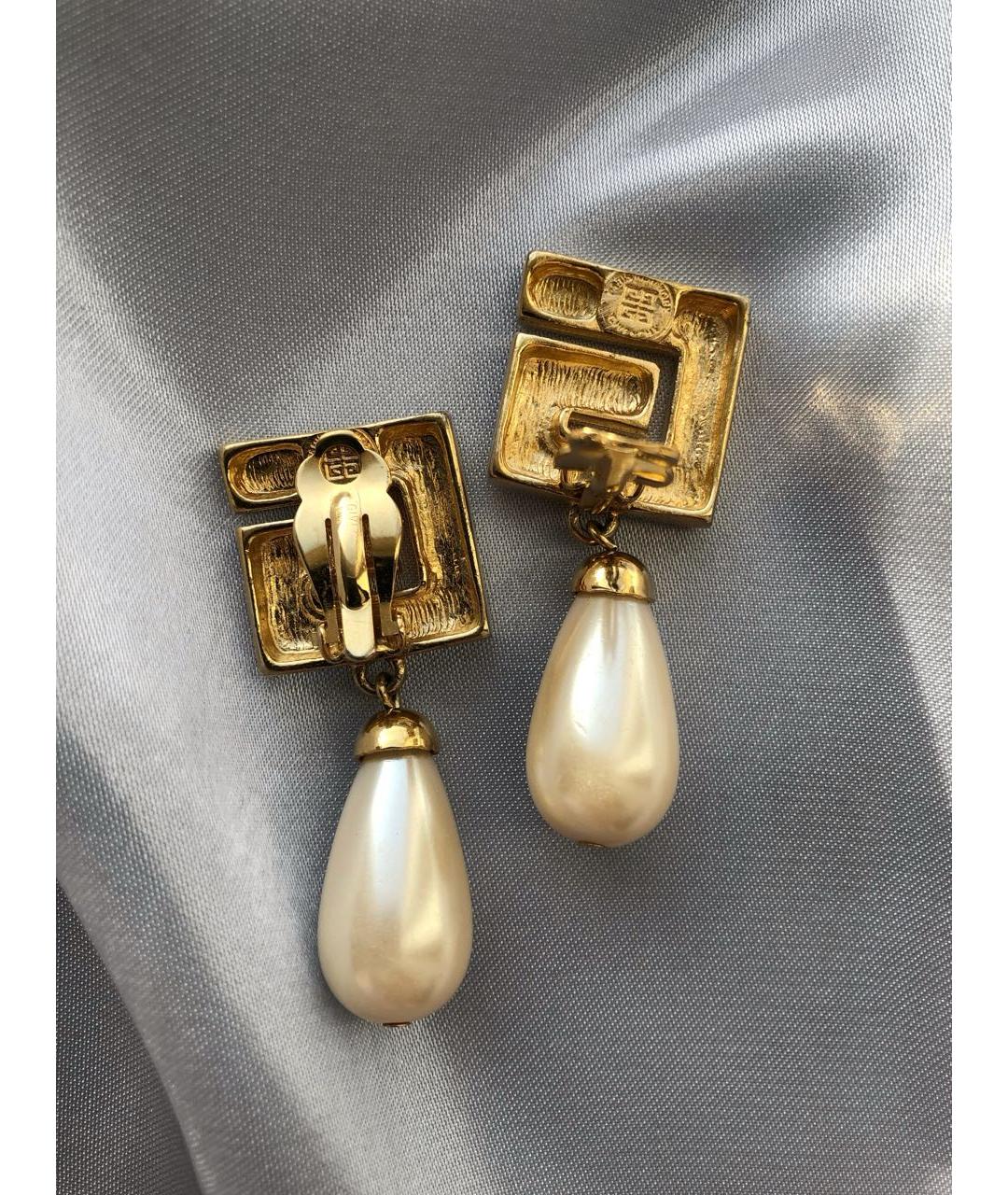 GIVENCHY Золотые металлические клипсы, фото 3