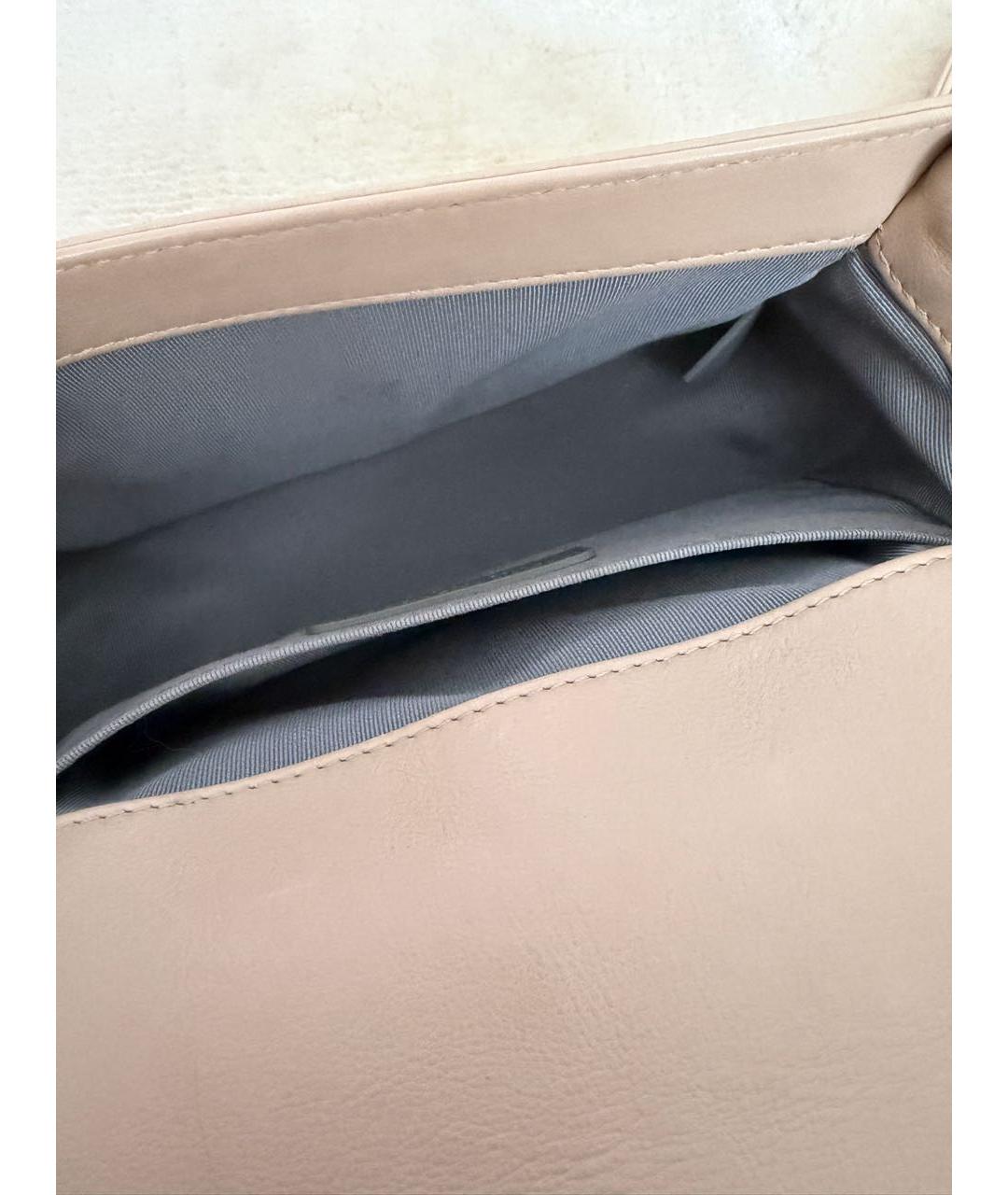 CHANEL Бежевая кожаная сумка через плечо, фото 7